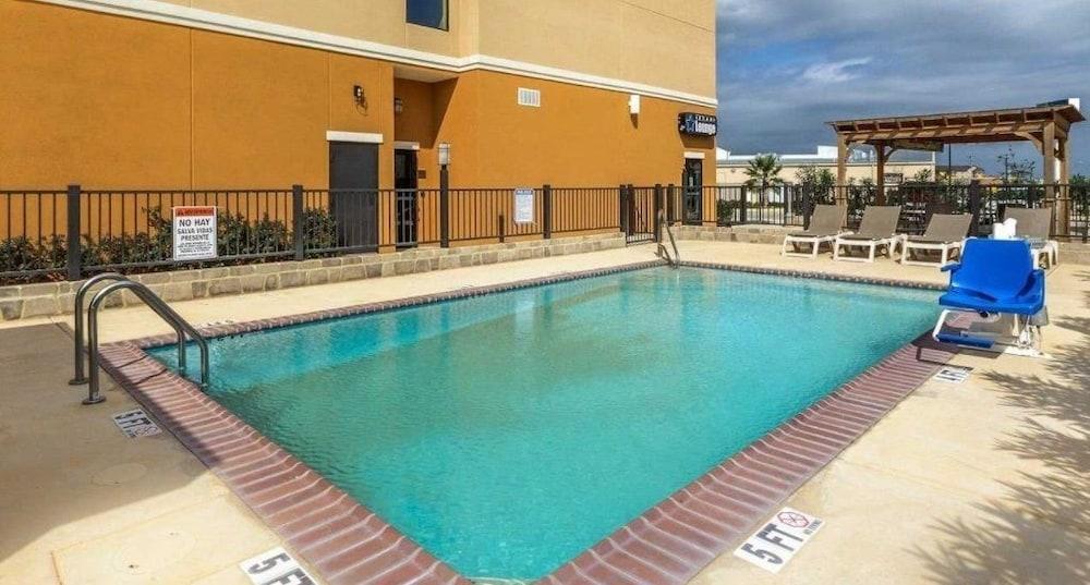 Comfort Suites Cotulla Near I-35 Kültér fotó
